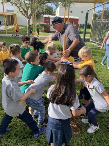 Kindergarten Students learning to become global citizens